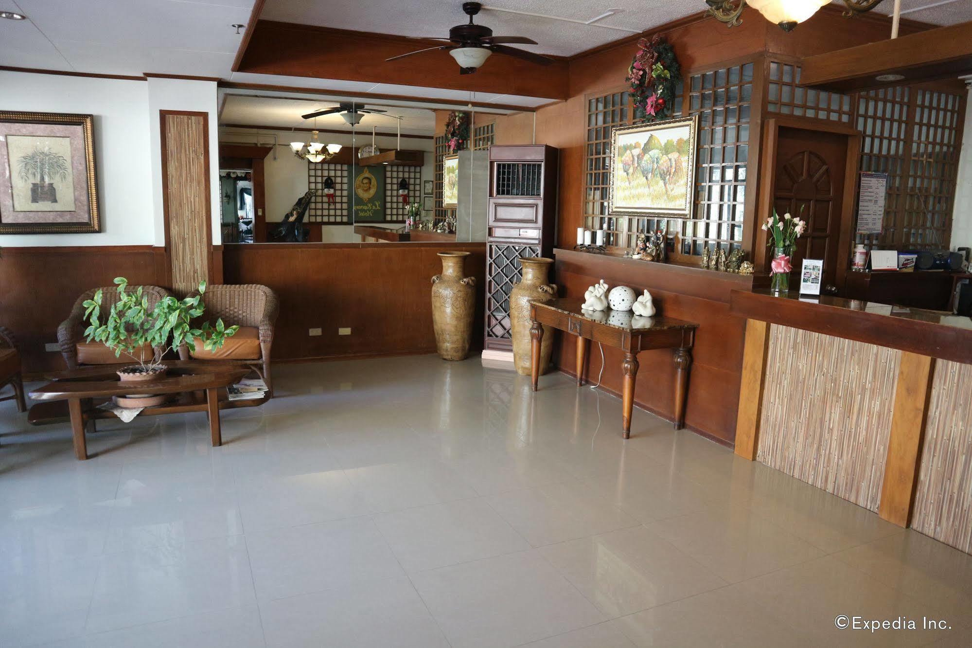 La Esperanza Hotel Калибо Екстериор снимка